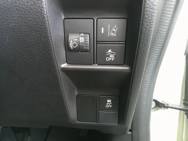 Ｎ－ＶＡＮ　４ＷＤ（ホンダ）の車両写真