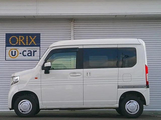 Ｎ－ＶＡＮ　４ＷＤ（ホンダ）の車両写真
