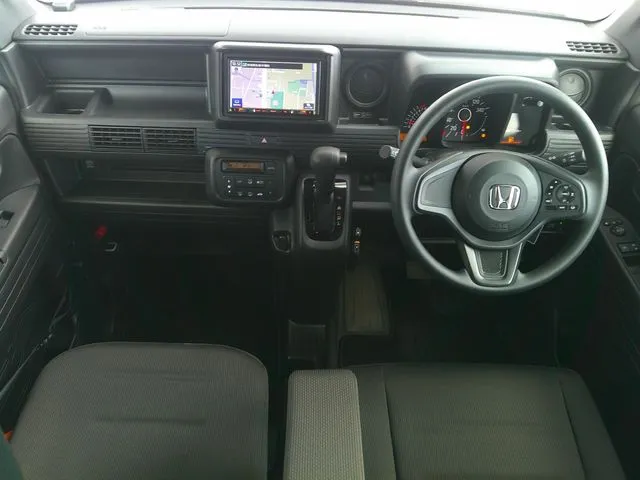 Ｎ－ＶＡＮ　４ＷＤ（ホンダ）の車両写真