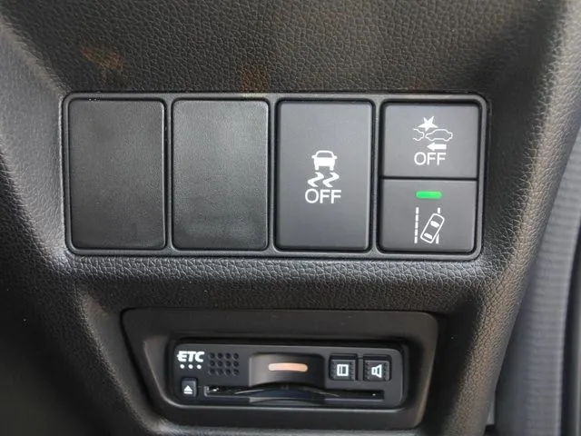 ステップワゴン　スパーダ（ホンダ）の車両写真