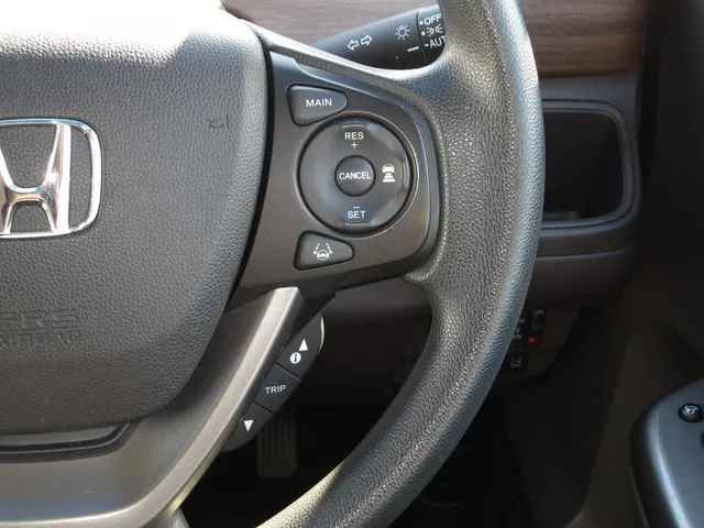 フリード　ハイブリッド（ホンダ）の車両写真