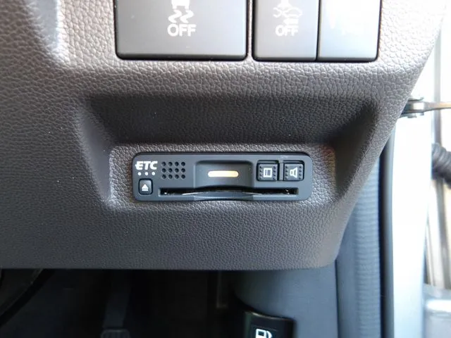 フリード　ハイブリッド（ホンダ）の車両写真