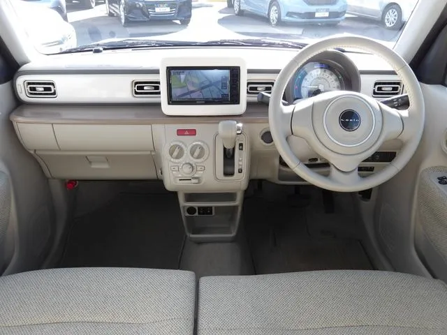 アルト　ラパン　４ＷＤ（スズキ）の車両写真