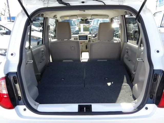 アルト　ラパン　４ＷＤ（スズキ）の車両写真