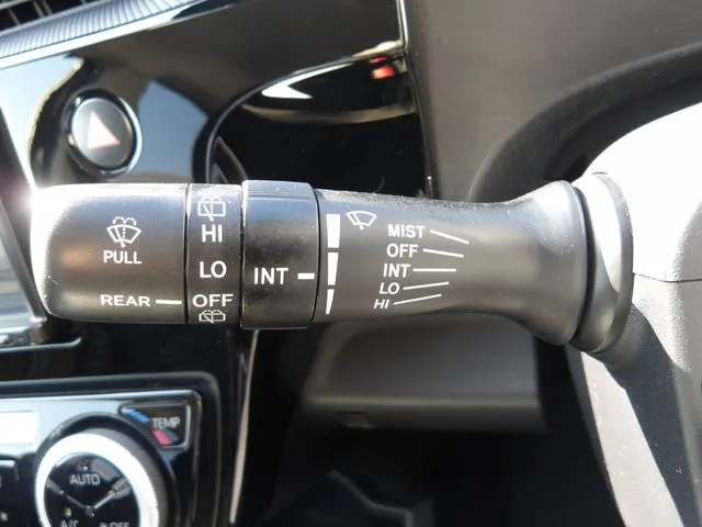 アクア（トヨタ）の車両写真