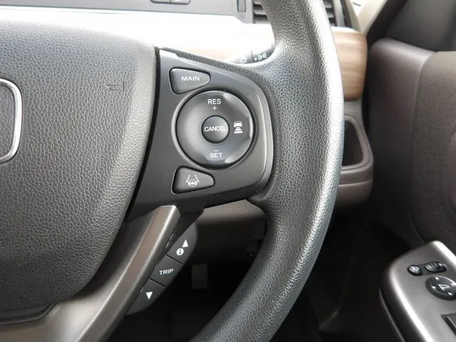 フリード（ホンダ）の車両写真