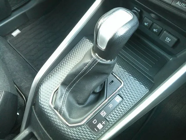 ロッキー　４ＷＤ（ダイハツ）の車両写真