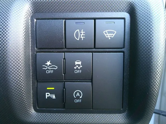 ロッキー　４ＷＤ（ダイハツ）の車両写真