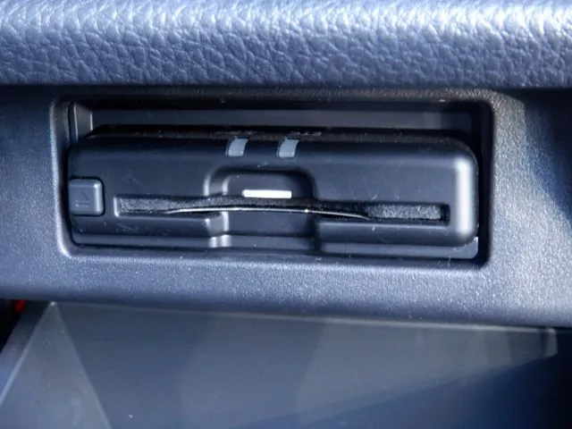 エルグランド　４ＷＤ（ニッサン）の車両写真