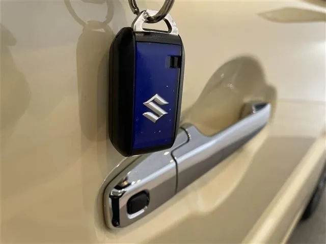 ハスラー（スズキ）の車両写真