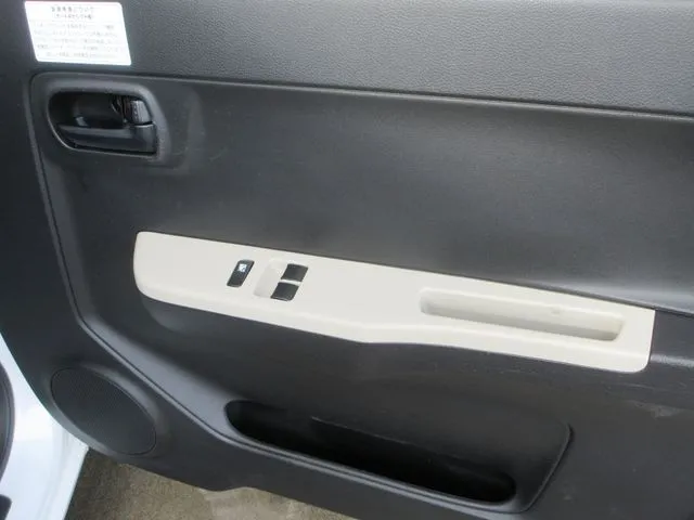 アルト　４ＷＤ（スズキ）の車両写真