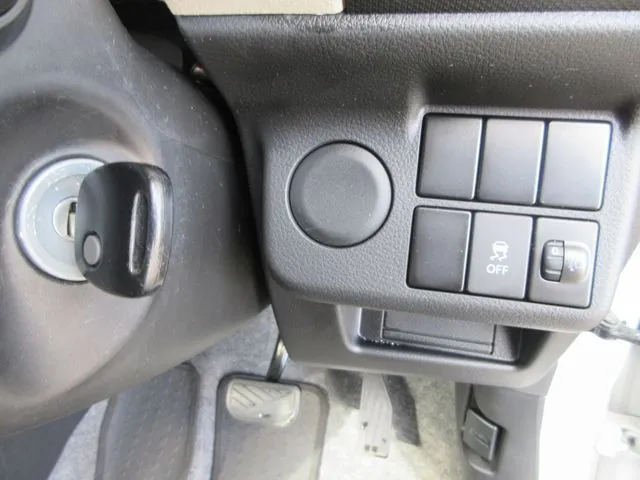 アルト　４ＷＤ（スズキ）の車両写真