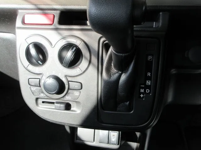 アルト　４ＷＤ（スズキ）の車両写真