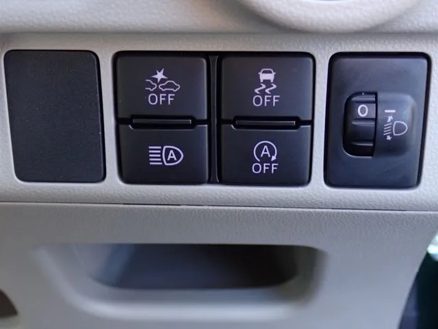 キャスト　スタイル（ダイハツ）の車両写真