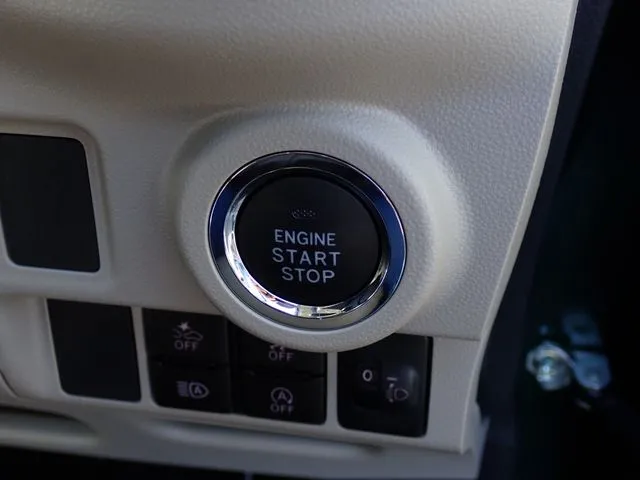 キャスト　スタイル（ダイハツ）の車両写真