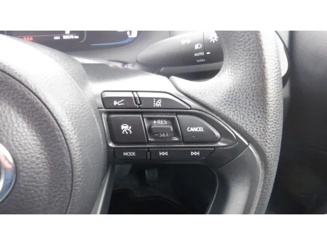 アクア（トヨタ）の車両写真