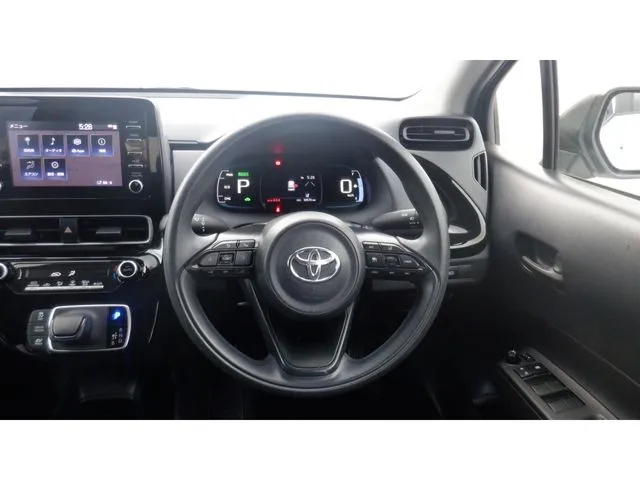 アクア（トヨタ）の車両写真