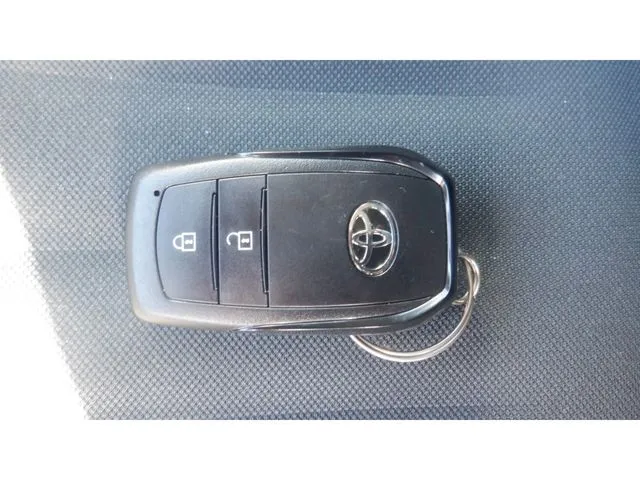 アクア（トヨタ）の車両写真