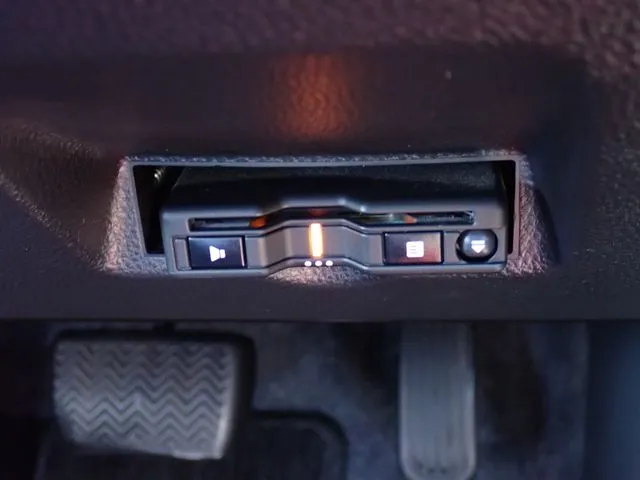 ヤリス（トヨタ）の車両写真