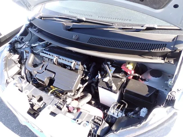 ミラ　イース（ダイハツ）の車両写真