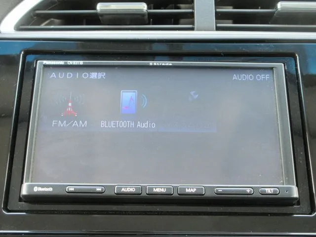 シャトル ハイブリッド 4WD(ホンダ)の車両写真