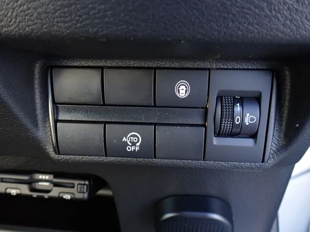 デイズ（ニッサン）の車両写真