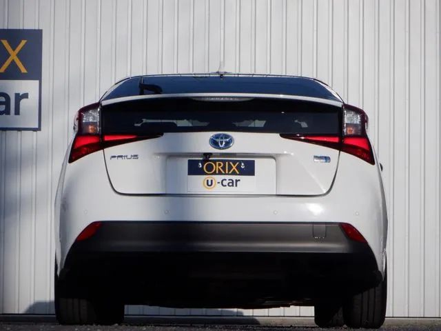 プリウス(トヨタ)の車両写真