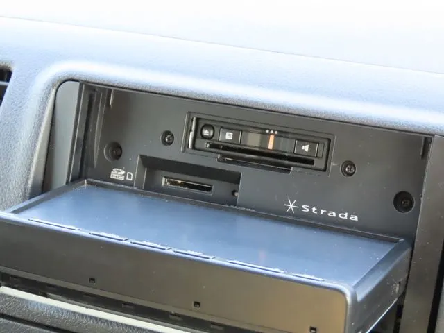 ハイエースバン　１．２ｔ　２ＷＤ（トヨタ）の車両写真