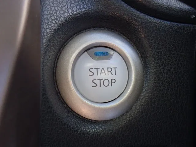 ノート（ニッサン）の車両写真