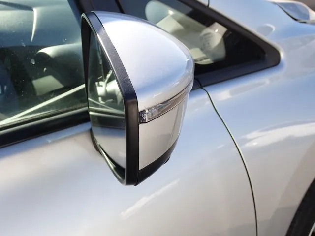 ノート（ニッサン）の車両写真