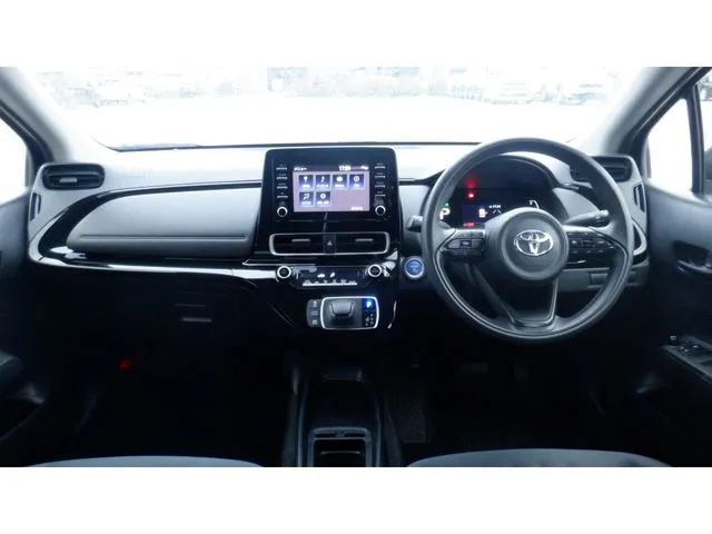 アクア（トヨタ）の車両写真