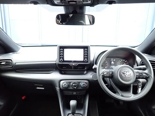 ヤリス（トヨタ）の車両写真