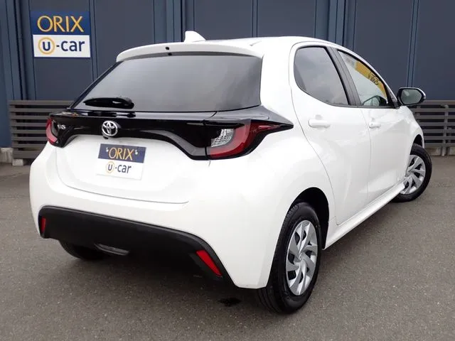 ヤリス（トヨタ）の車両写真