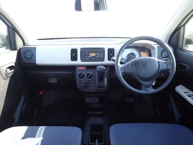 アルト（スズキ）の車両写真