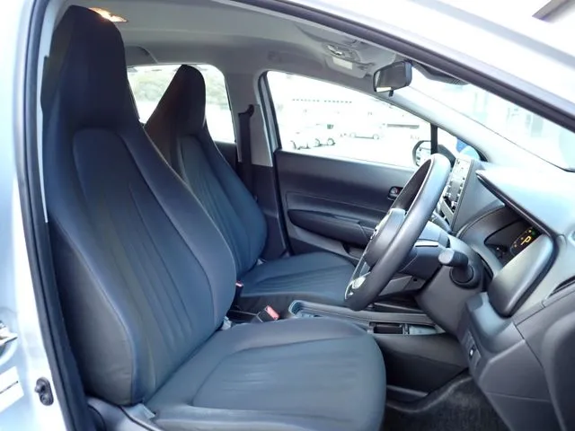 アクア(トヨタ)の車両写真