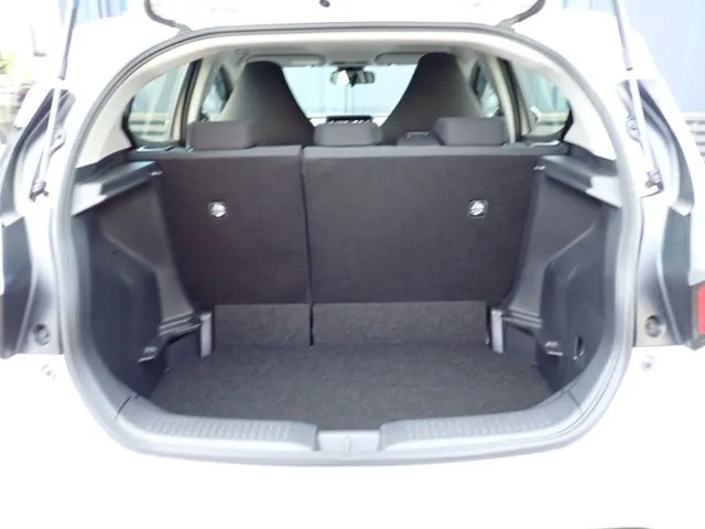 アクア(トヨタ)の車両写真