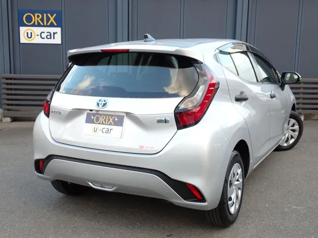 アクア(トヨタ)の車両写真