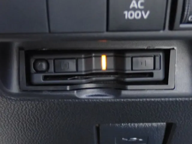 アクア(トヨタ)の車両写真