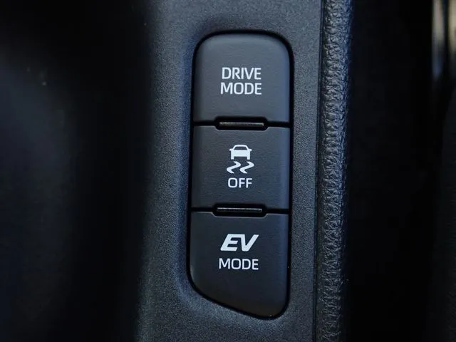 トヨタ　ヤリス　ハイブリッド