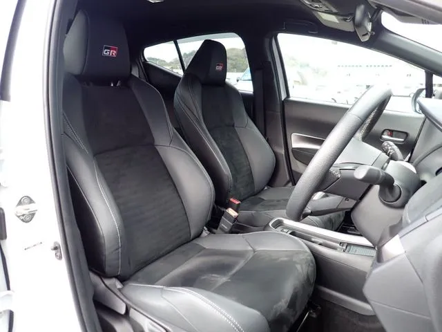 アクア(トヨタ)の車両写真