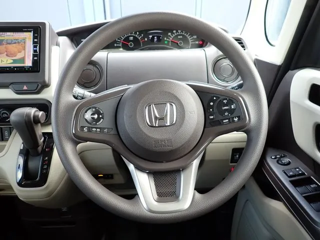 Ｎ　ＢＯＸ（ホンダ）の車両写真