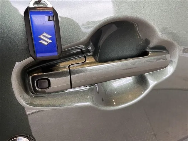 ハスラー（スズキ）の車両写真