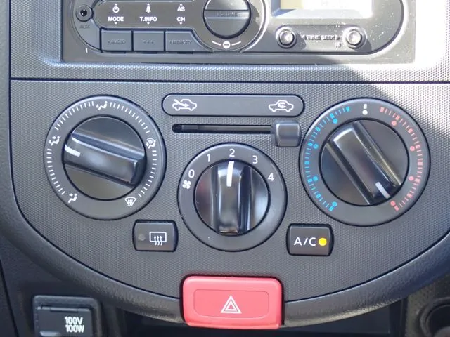 ＮＶ１５０　ＡＤ　２ＷＤ（ニッサン）の車両写真