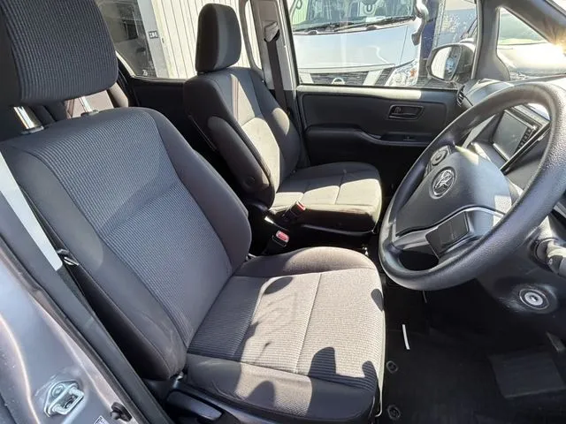 ノア(トヨタ)の車両写真