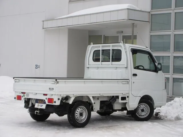 キャリイトラック　４ＷＤ（スズキ）の車両写真