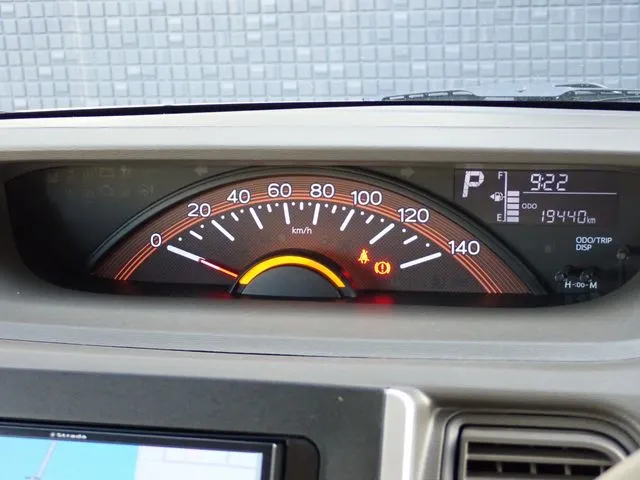 タント（ダイハツ）の車両写真