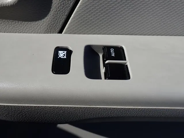 エブリイバン（スズキ）の車両写真