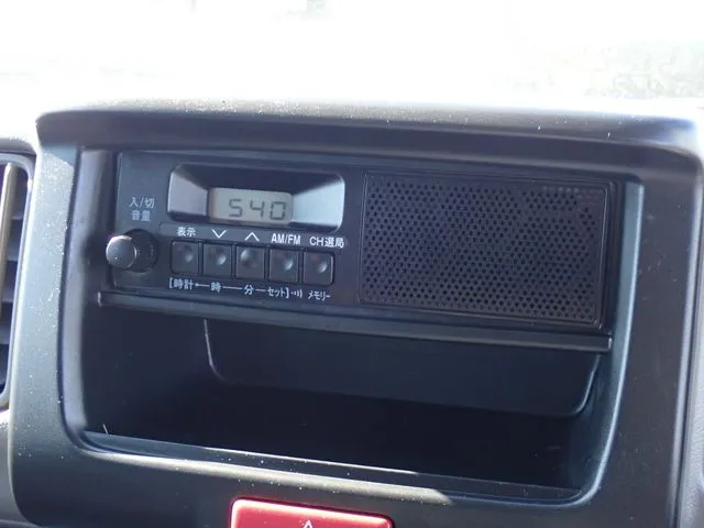 エブリイバン（スズキ）の車両写真