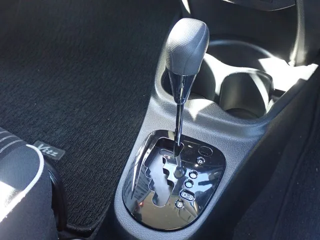 ヴィッツ（トヨタ）の車両写真