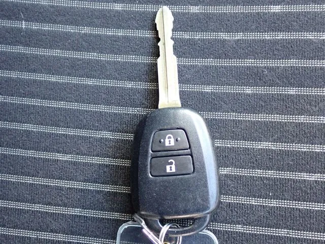 ヴィッツ（トヨタ）の車両写真